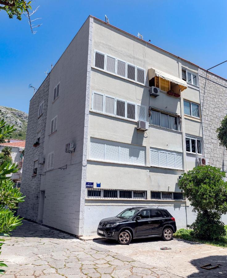 Apartment Fani With Free Private Parking Дубровник Екстер'єр фото